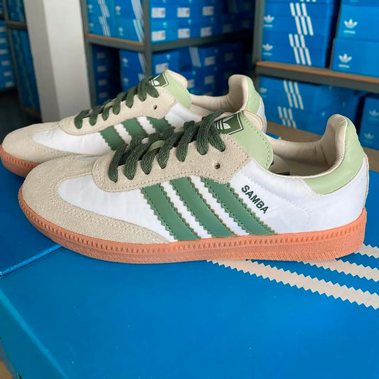 Tênis clássico Samba Creme e verde