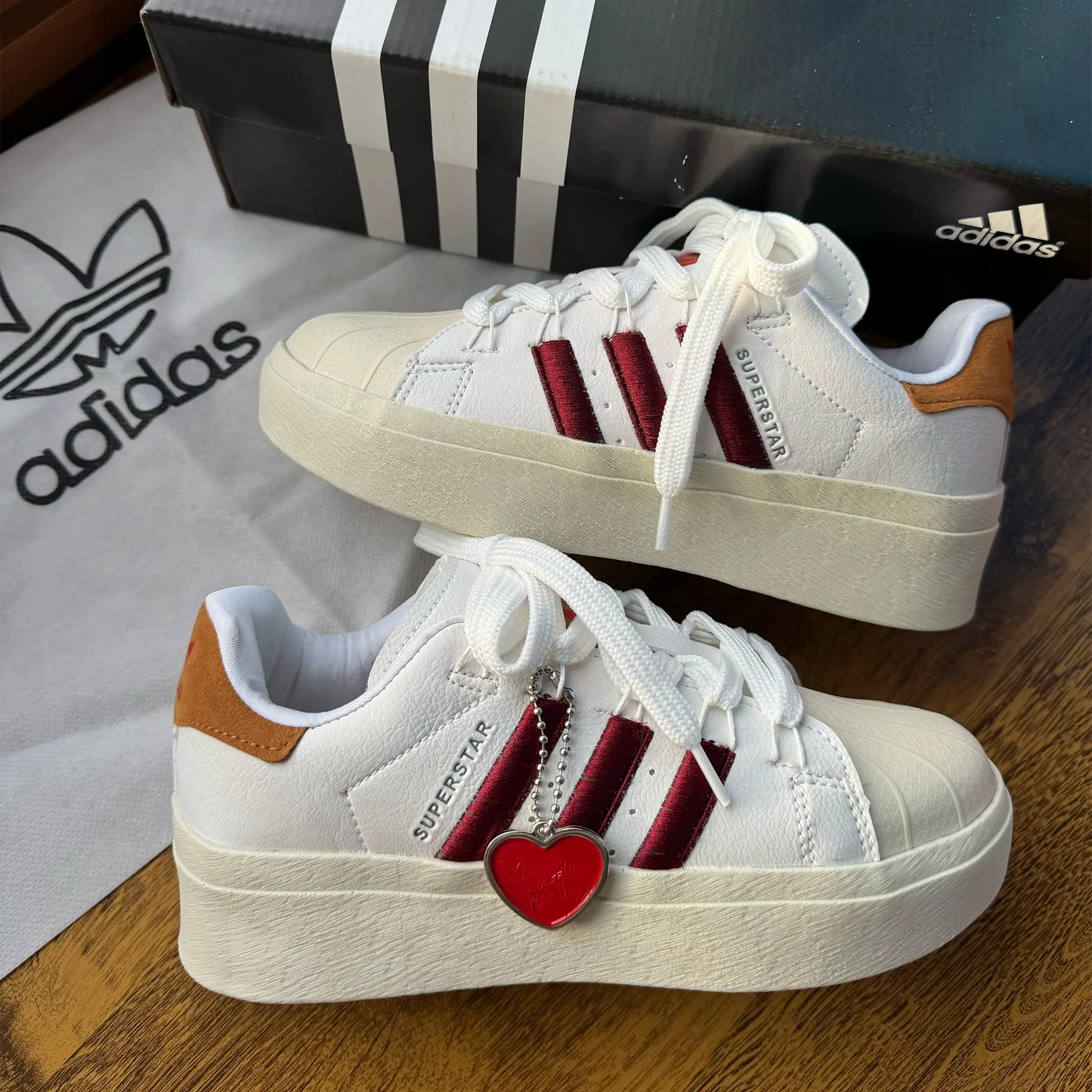 TÊNIS FEMININO BONECA