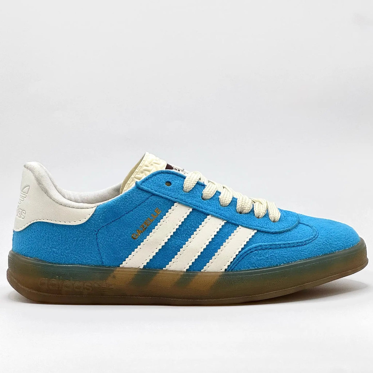 TÊNIS RETRÔ EM CAMURÇA ELEGANTE